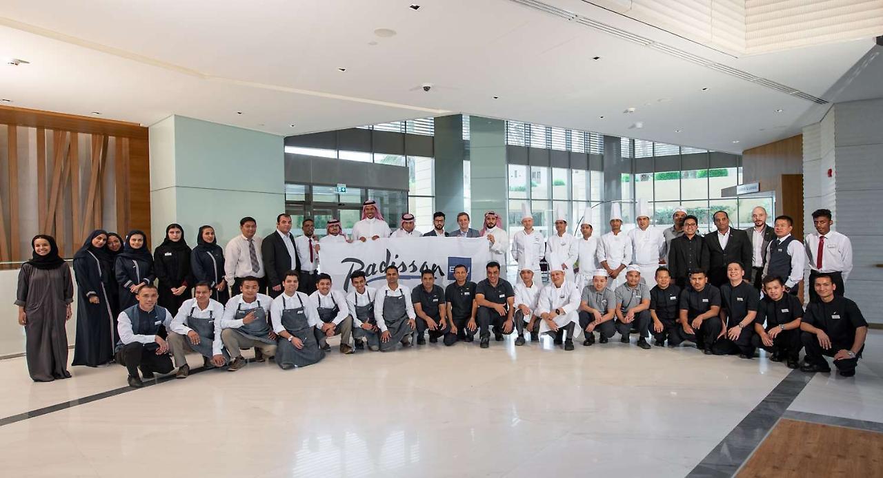 Radisson Blu Hotel & Residence, Riyadh Diplomatic Quarter Exterior foto